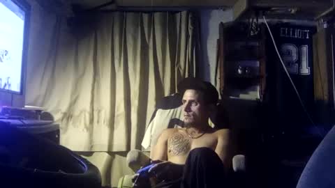 Snapshot of sameeed99 chatting on 10/13/25, 08:03 sameeed99 online show from 10/13/25, 08:03