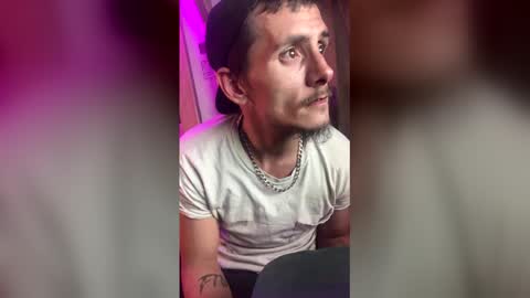 Snapshot of sameeed99 chatting on 12/17/25, 12:49 sameeed99 online show from 12/17/25, 12:49