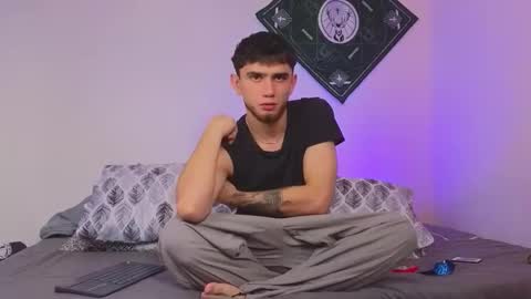 samevansx online show from 09/26/25, 01:59