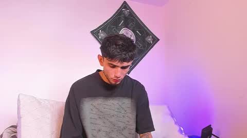 samevansx online show from 02/20/26, 03:56