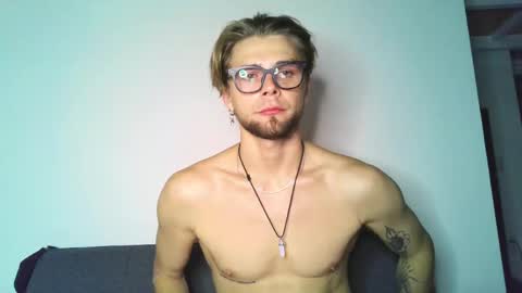 Fansly -       Top4fans   online show from 04/16/26, 02:07