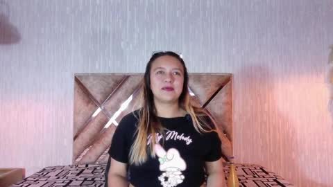 Snapshot of sami_1_8 chatting on 05/15/26, 04:19 Samy online show from 05/15/26, 04:19
