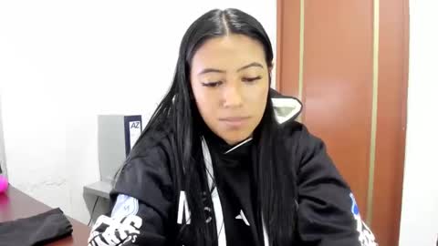 Snapshot of sami_cutte chatting on 12/20/24, 04:14 sami_cutte online show from 12/20/24, 04:14