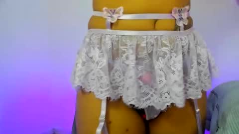 Snapshot of samikiulers chatting on 12/15/24, 02:41 Sami online show from 12/15/24, 02:41