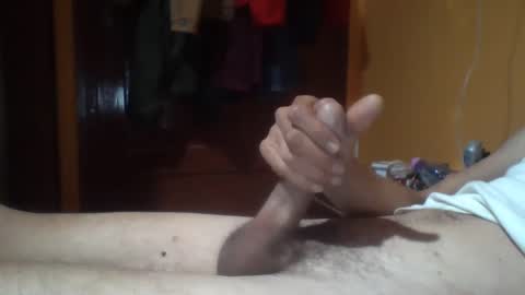 Snapshot of samirbob2020 chatting on 12/19/24, 01:07 samirbob2020 online show from 12/19/24, 01:07