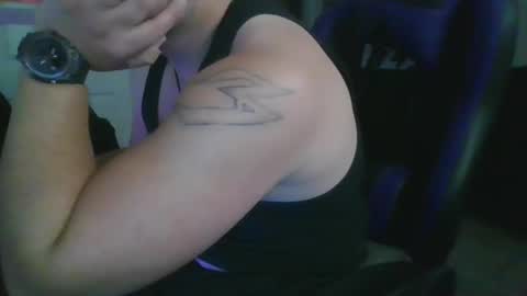 Snapshot of sammmmmm666 chatting on 02/26/25, 12:49 sammmmmm666 online show from 02/26/25, 12:49