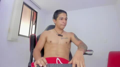 Sophie y Mark online show from 04/04/26, 04:37