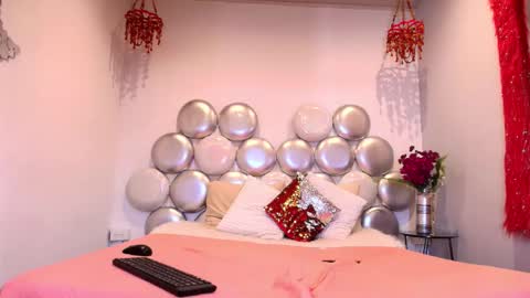 Snapshot of sammy_blaze chatting on 12/15/25, 07:07 Sammy online show from 12/15/25, 07:07