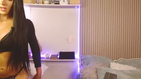 Snapshot of sammy_quinn_ chatting on 02/01/25, 11:58 SAMMY online show from 02/01/25, 11:58