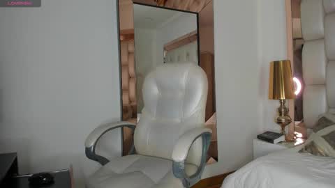 Sammy online show from 11/09/25, 04:05