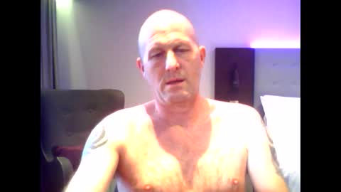 sammyb1821 online show from 03/06/25, 04:07