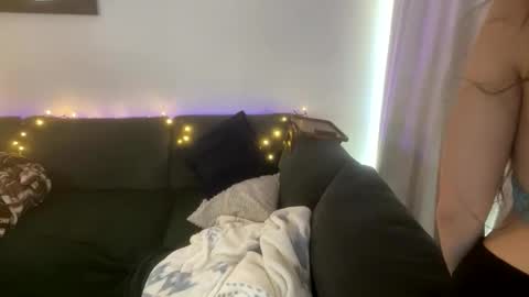 Snapshot of sammymayjj chatting on 11/24/25, 06:18 sammy may online show from 11/24/25, 06:18