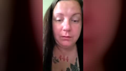 Snapshot of sammyraxx chatting on 06/18/26, 03:38 Sammy Raxx online show from 06/18/26, 03:38
