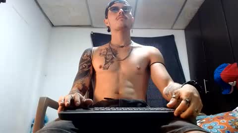 Snapshot of sammytop22 chatting on 07/21/26, 11:34 sammy model independiente online show from 07/21/26, 11:34