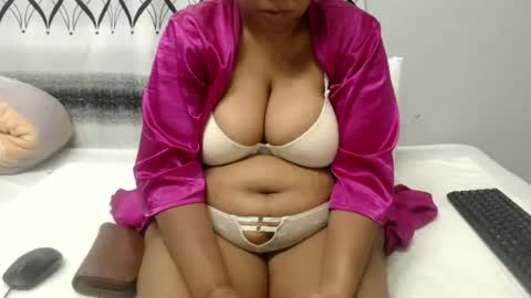 Snapshot of sammyxxx393 chatting on 06/16/26, 07:11 sammyxxx393 online show from 06/16/26, 07:11