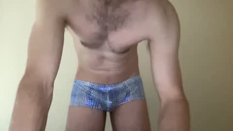 Snapshot of samt2527 chatting on 09/26/25, 02:59 SamT online show from 09/26/25, 02:59