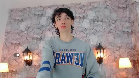 samueel_hilton online show from 02/18/25, 10:27