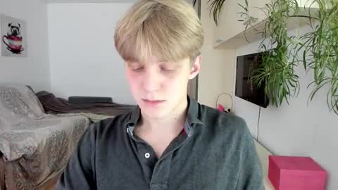 Sam online show from 10/21/25, 04:57