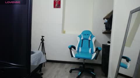 samuel_dark online show from 04/09/26, 06:19