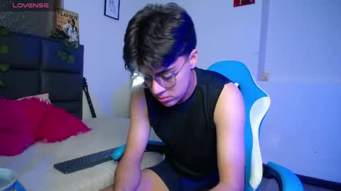 samuel_dark online show from 04/12/26, 01:54