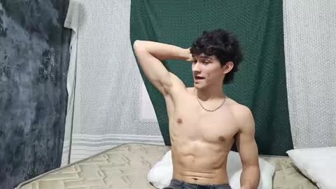 samuel_hills_ii online show from 04/21/26, 10:12