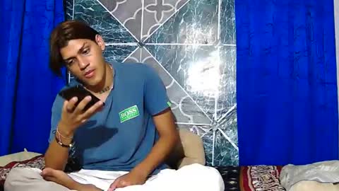 Snapshot of samuel_sincee chatting on 10/24/25, 04:53 Samuel Sincee online show from 10/24/25, 04:53