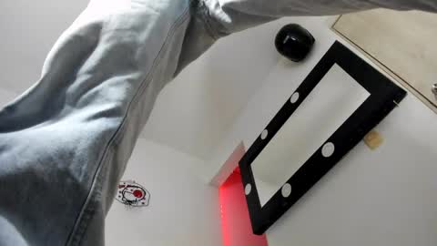   online show from 04/24/26, 12:46