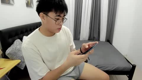 Snapshot of samuelangelo chatting on 09/09/25, 05:23 Sam online show from 09/09/25, 05:23