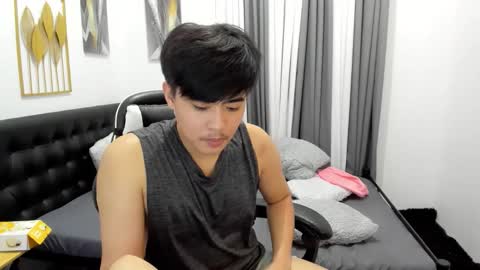 Sam online show from 03/11/26, 06:25