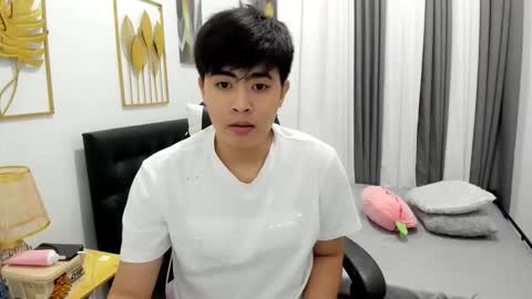 Sam online show from 04/15/26, 08:32