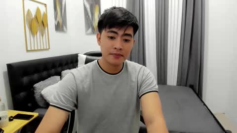 Snapshot of samuelangelo chatting on 05/07/26, 02:22 Sam online show from 05/07/26, 02:22