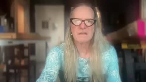 Snapshot of samuelsometimes chatting on 12/02/24, 09:50 Samuel or Samantha online show from 12/02/24, 09:50