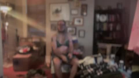 Snapshot of samuelsometimes chatting on 03/03/25, 11:03 Samuel or Samantha online show from 03/03/25, 11:03