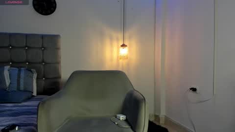 samxx_muscle online show from 10/18/25, 01:01