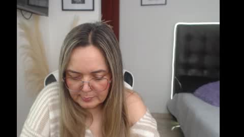 Snapshot of samy_vsn chatting on 09/15/25, 07:47 samy_vsn online show from 09/15/25, 07:47