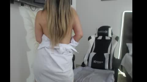 Snapshot of samy_vsn chatting on 10/01/25, 06:47 samy_vsn online show from 10/01/25, 06:47