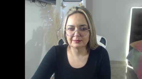 Snapshot of samy_vsn chatting on 12/03/25, 02:30 samy_vsn online show from 12/03/25, 02:30