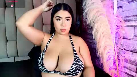 Snapshot of samygreyy_ chatting on 06/19/26, 07:39 SAMY GREY... online show from 06/19/26, 07:39
