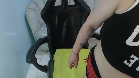 Snapshot of samythomas_t chatting on 02/21/26, 08:21 samythomas_t online show from 02/21/26, 08:21