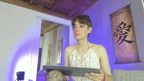    online show from 01/07/25, 01:35