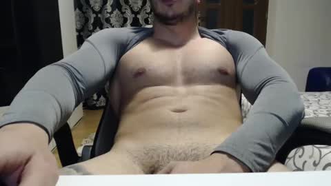 Snapshot of sanchezerik4 chatting on 12/17/24, 03:28 Sanchez Erik online show from 12/17/24, 03:28