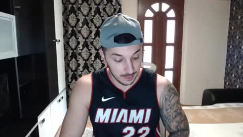 Snapshot of sanchezerik4 chatting on 01/13/25, 09:30 Sanchez Erik online show from 01/13/25, 09:30