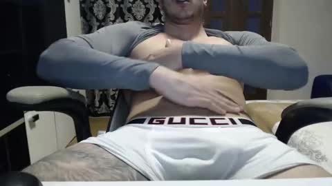 Snapshot of sanchezerik4 chatting on 02/05/25, 03:31 Sanchez Erik online show from 02/05/25, 03:31