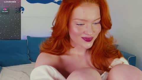 Snapshot of sanda_red chatting on 12/16/24, 12:27 Sanda3 online show from 12/16/24, 12:27