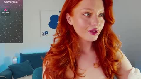 Snapshot of sanda_red chatting on 12/20/24, 06:13 Sanda3 online show from 12/20/24, 06:13