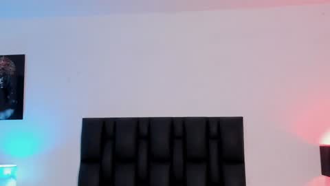 Snapshot of sander_mila chatting on 02/08/25, 03:19 MilaSander online show from 02/08/25, 03:19