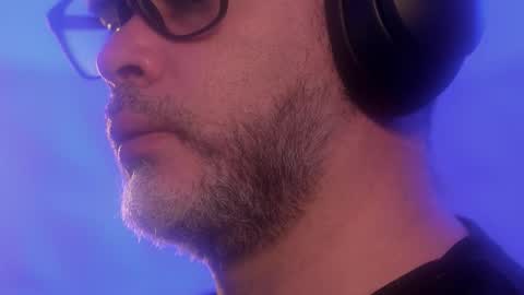 Sanders online show from 11/01/25, 02:46