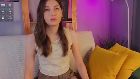 Isabel but you can call me Bella online show from 12/18/25, 01:44