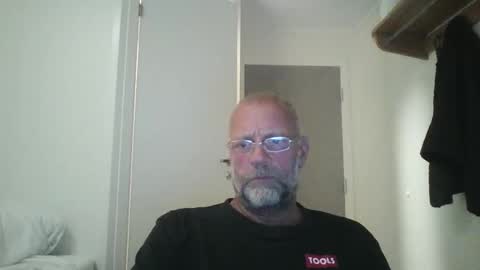 sandnesrune523 online show from 09/25/25, 05:38