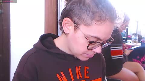 Sandra online show from 02/19/25, 02:23